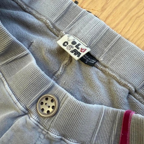 980 - Picture 2 of 8